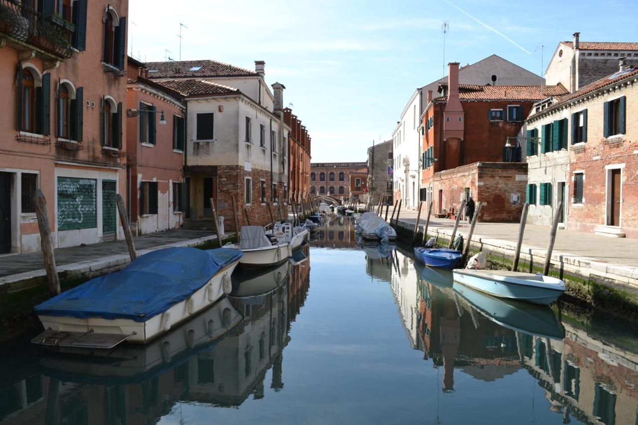 Apartamento Domus Dea Venecia Exterior foto